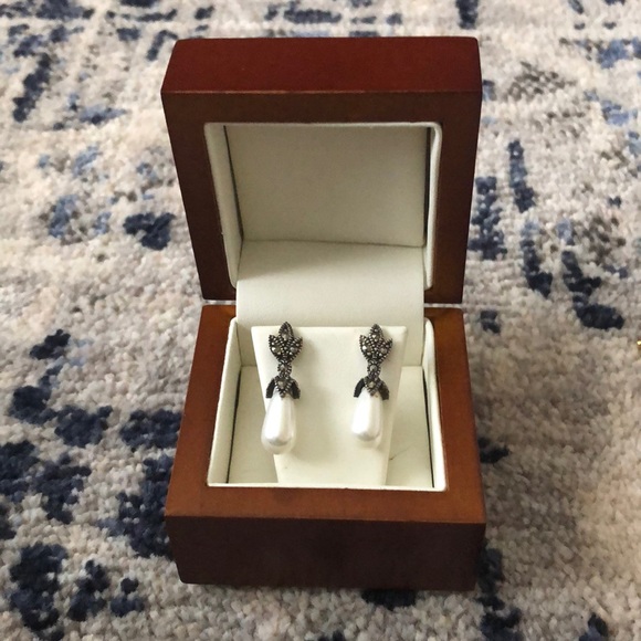 Marcasite and Pearl Drop Earrings - Picture 3 of 5